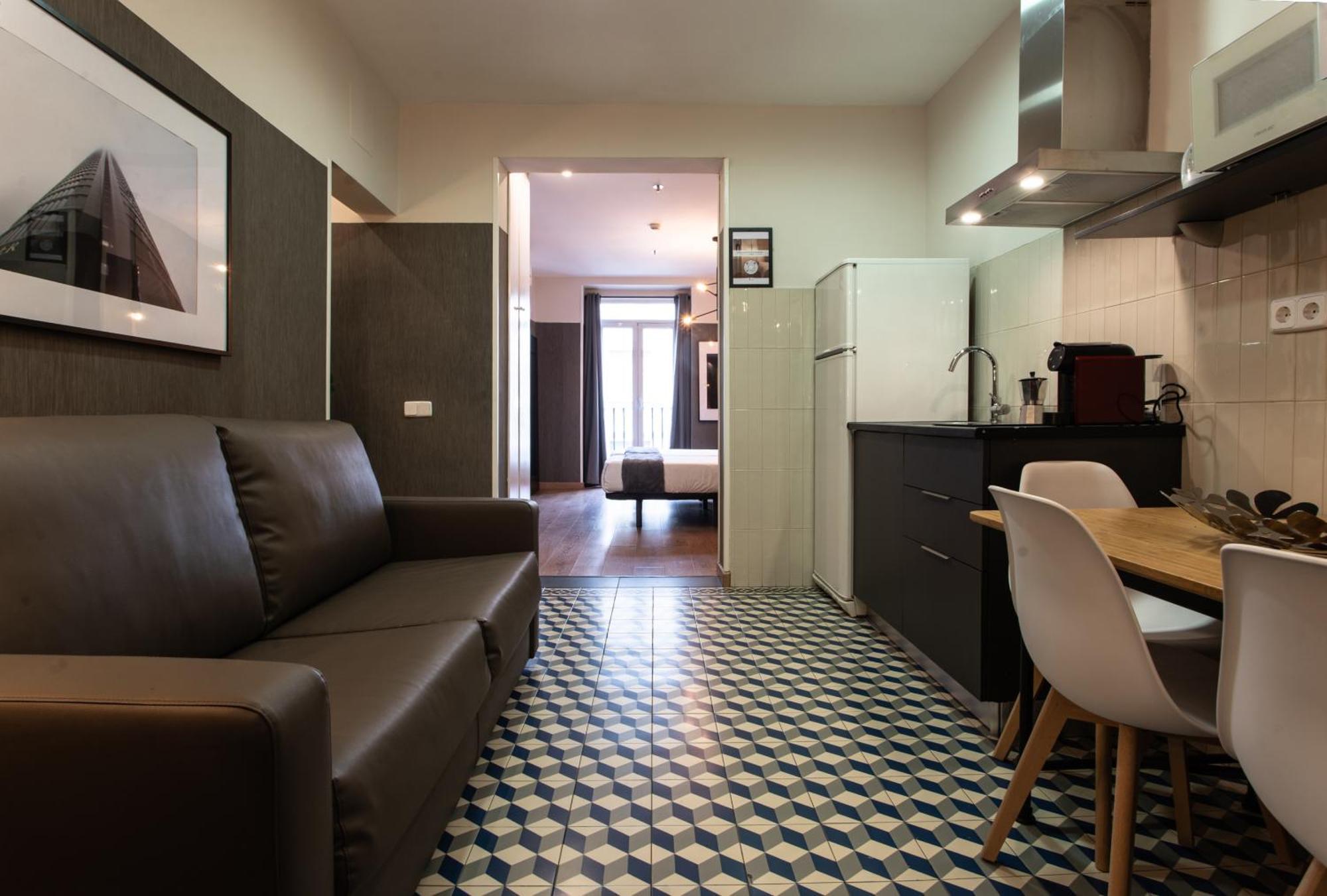 Suites You Zinc — Photos 2