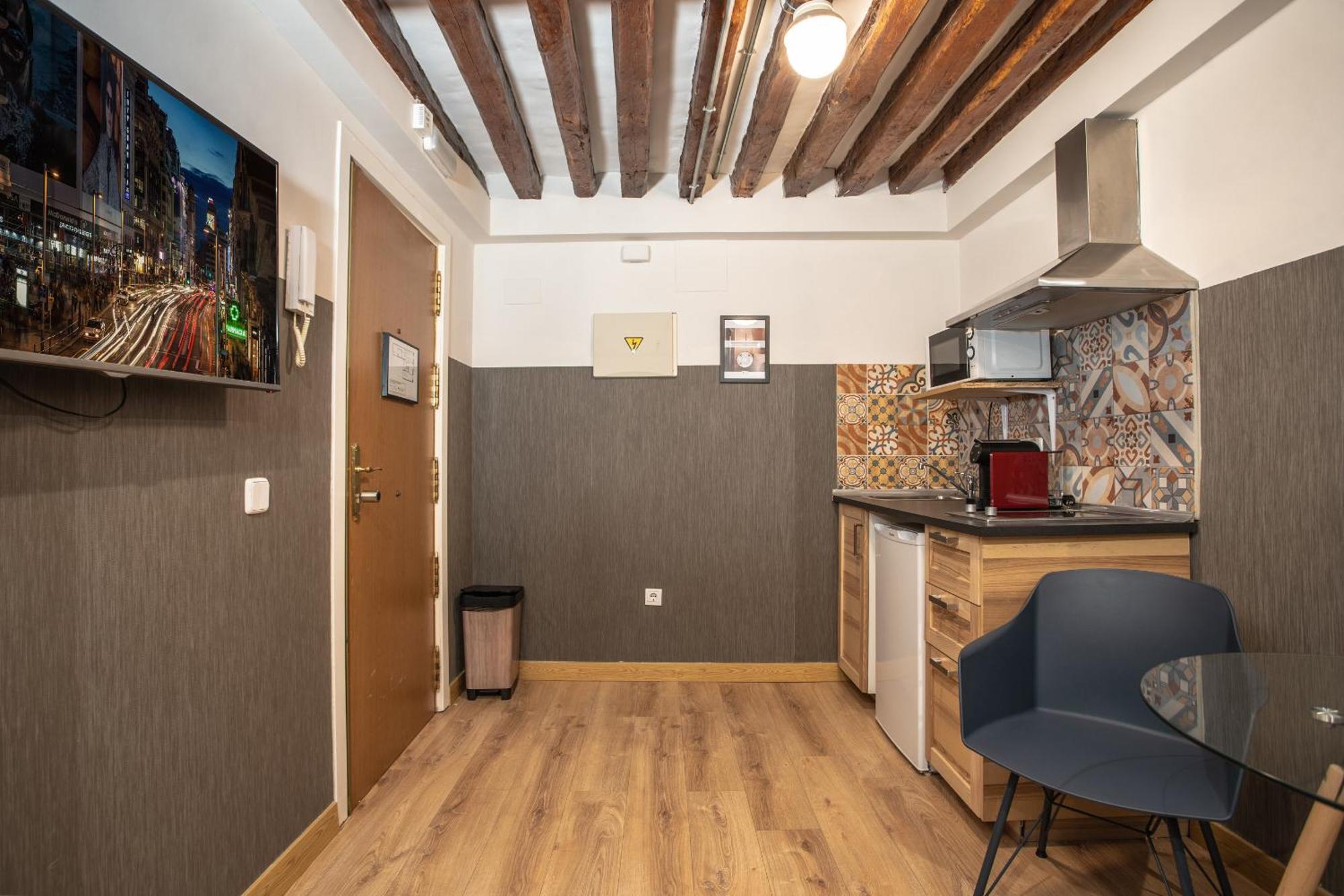 Suites You Zinc — Photos 1